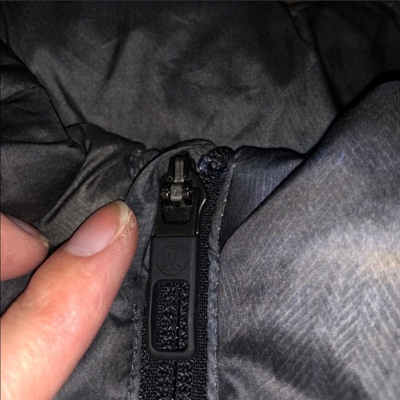 Lululemon Vest 🍋 - Picture 11 of 14